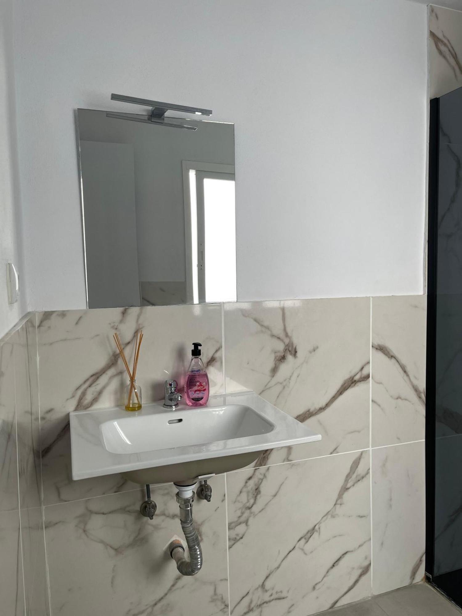 Hostal Santa Calma Marbella Kültér fotó